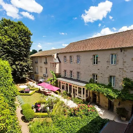 Montespan Hotel 3*