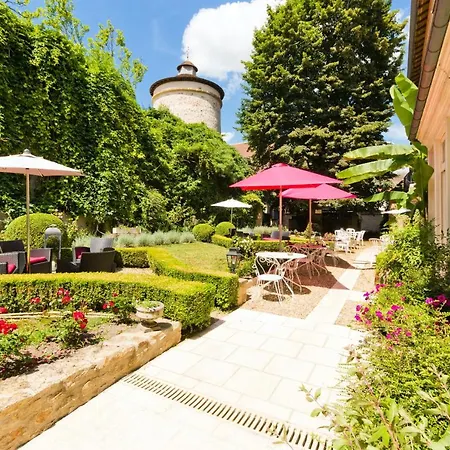 Montespan Hotel 3*